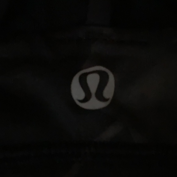 LULULEMON Camo Strappy Sports Bra Top 6 - Picture 6 of 10